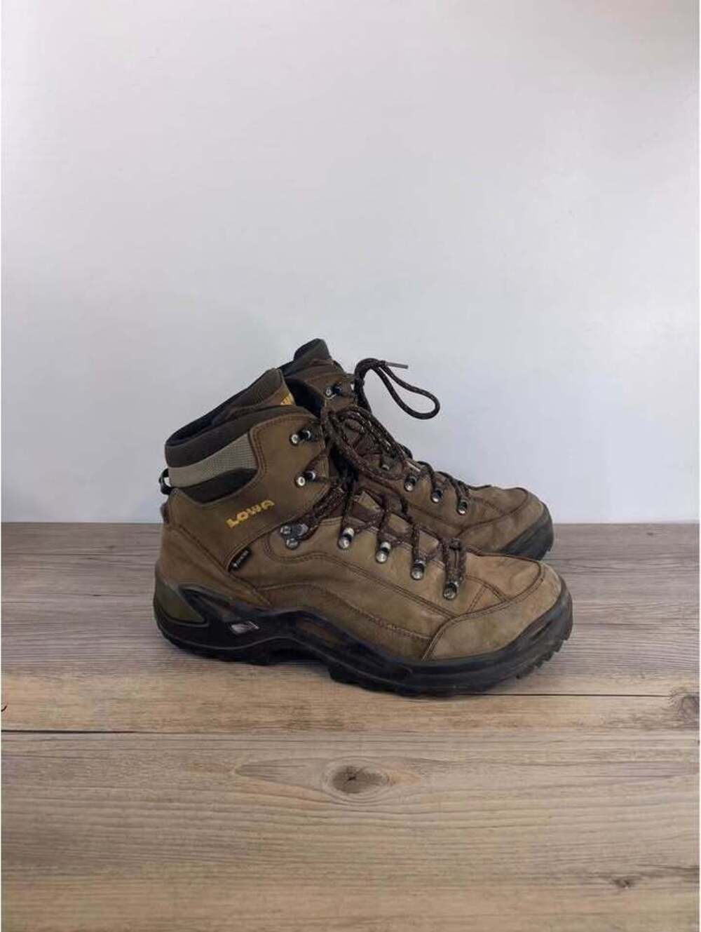 Lowa Renegade GTX Mid W Wide Mens Size 11 Brown Leather Hiking Boots 310968